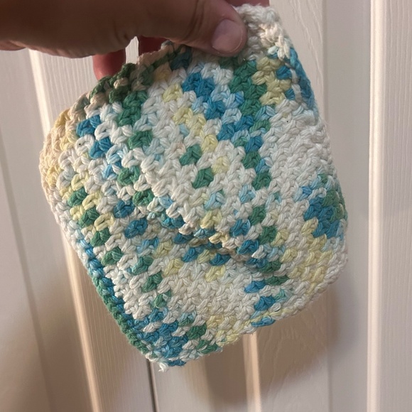 Handmade Pottery Bowl and Hand Knit Potholder - Picture 6 of 6